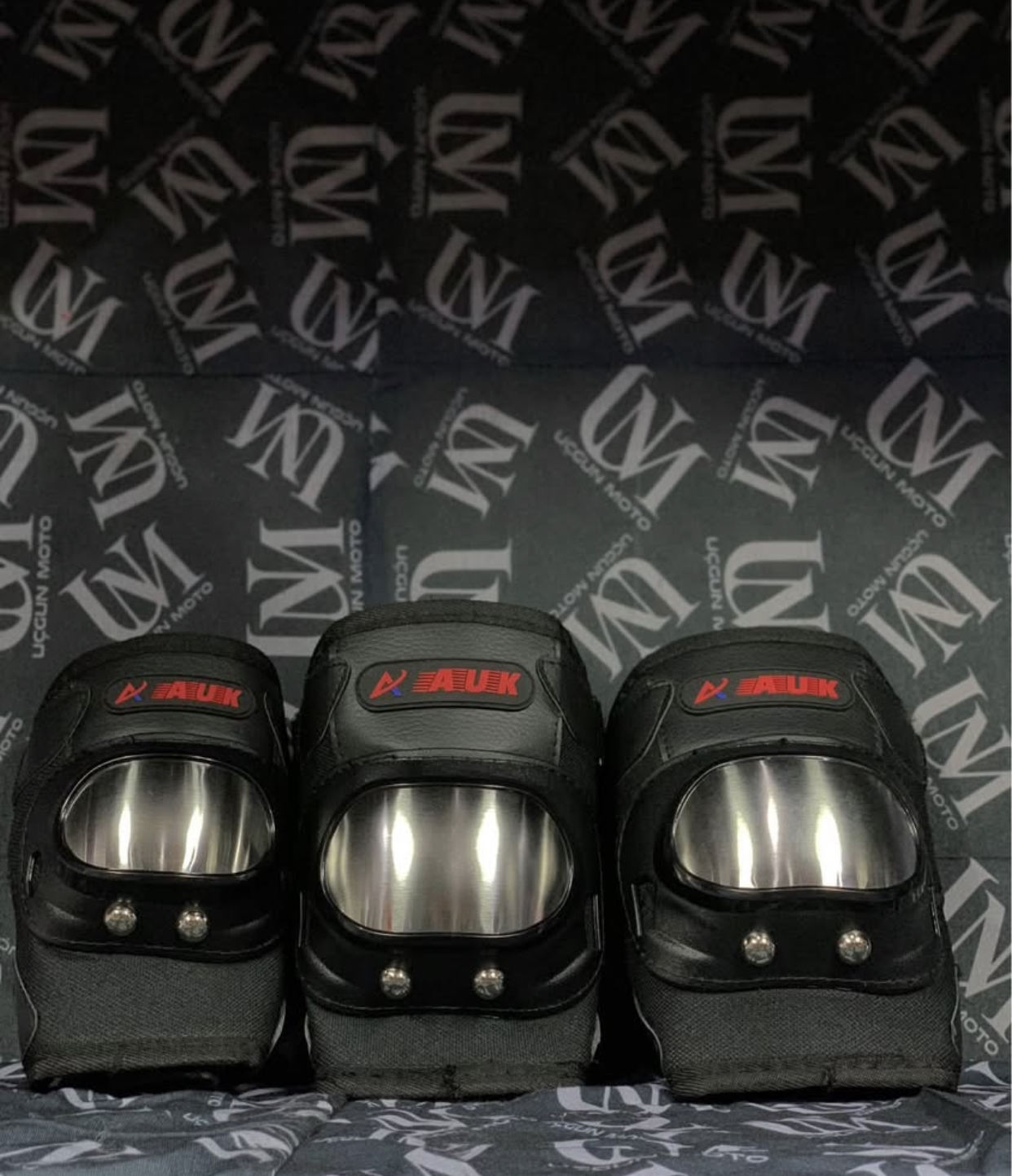 AUK METAL DİZLİK SET 2002