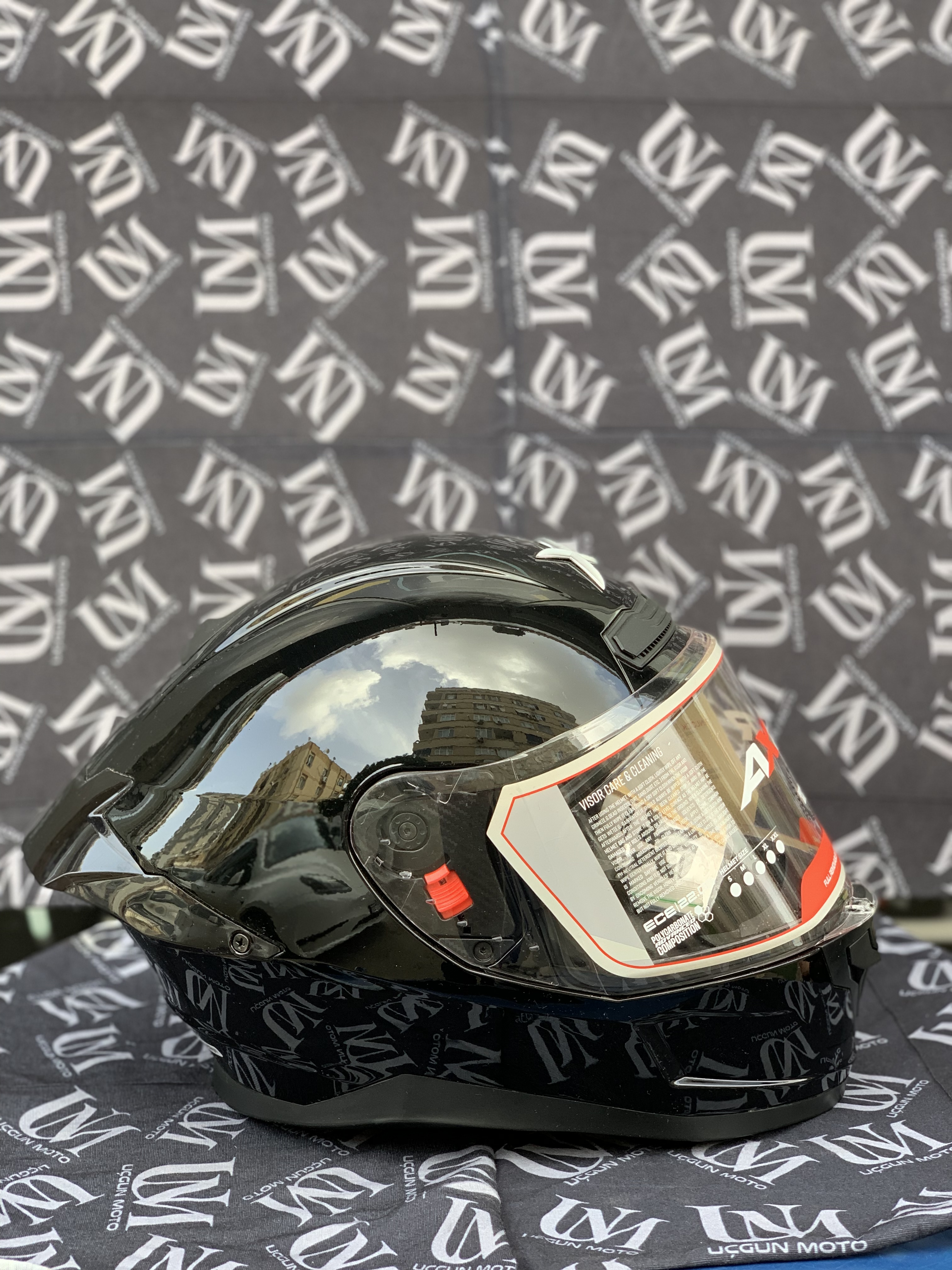 ŞOK KAMPANYA AXOR SABER FULLFACE KASK 