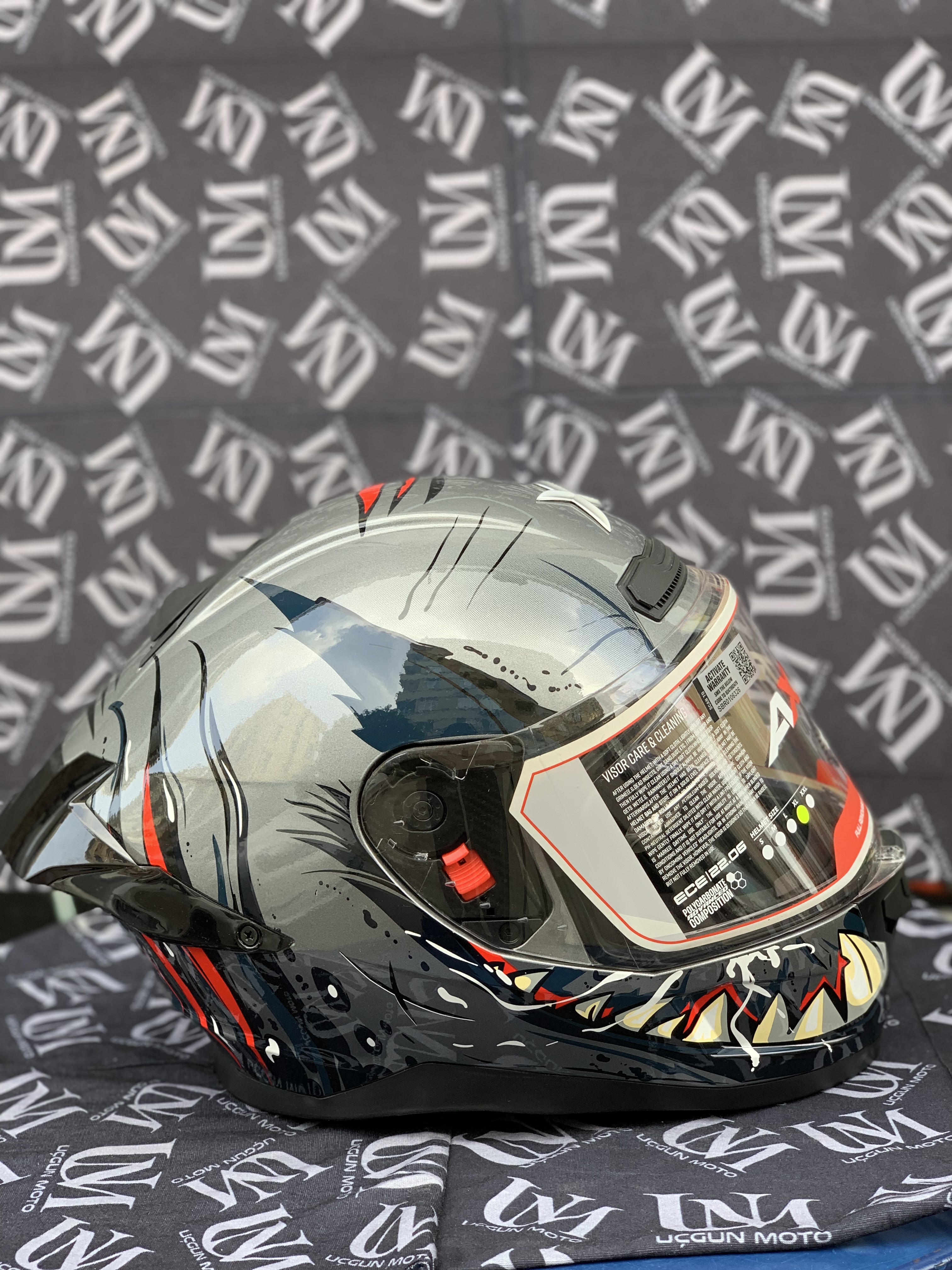 ŞOK KAMPANYA AXOR SABER FULLFACE KASK 
