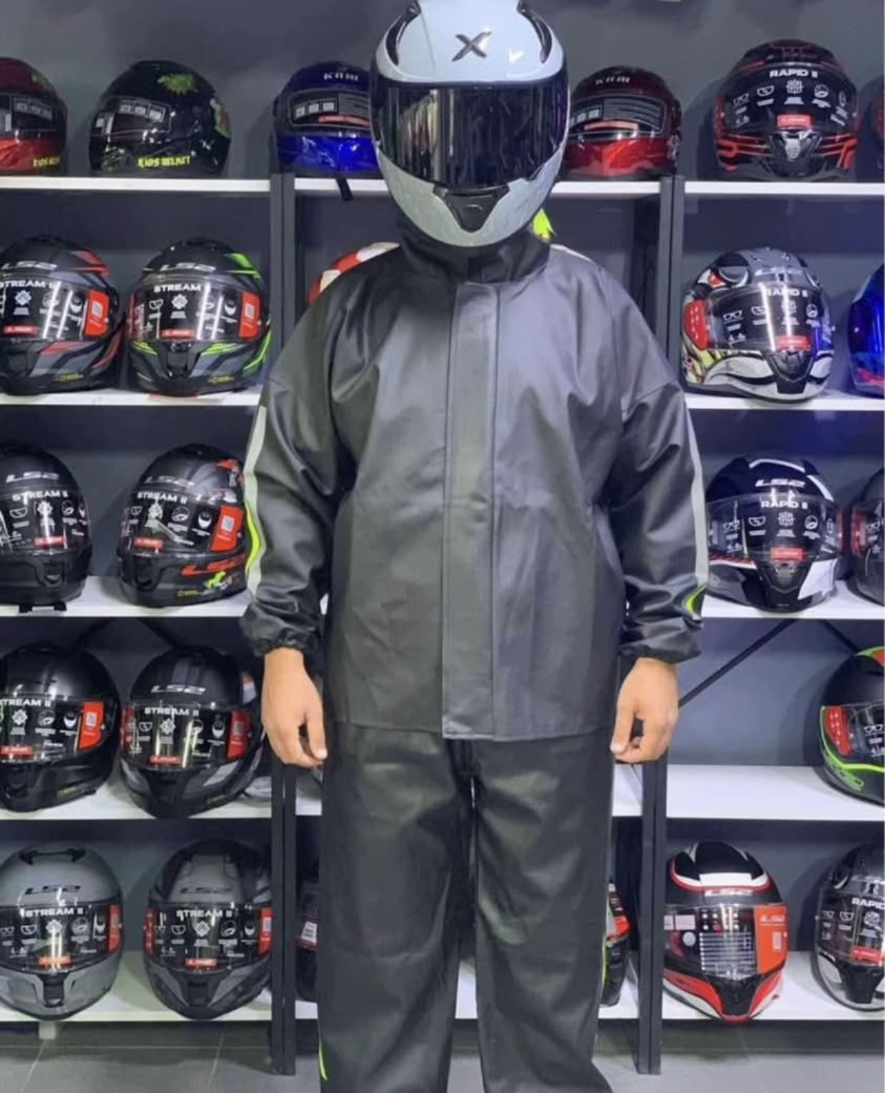 &Ccedil;İFT &Ccedil;İZGİ ALT &Uuml;ST YAĞMURLUK TAKIM 