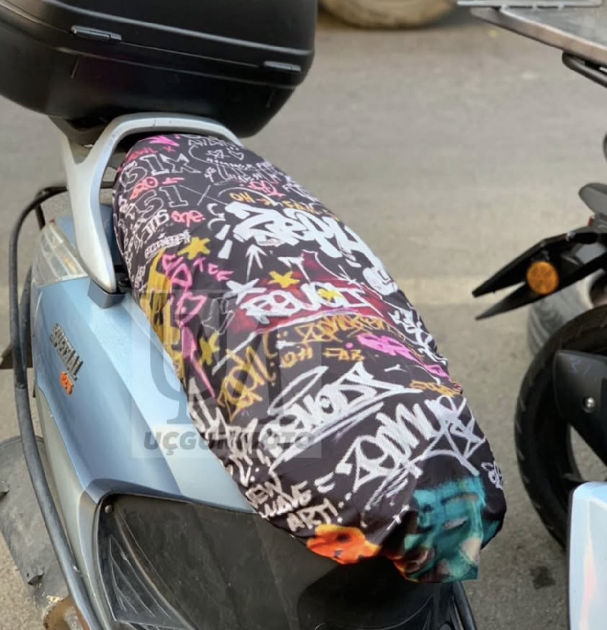 DESENLİ KOLTUK KILIFI 