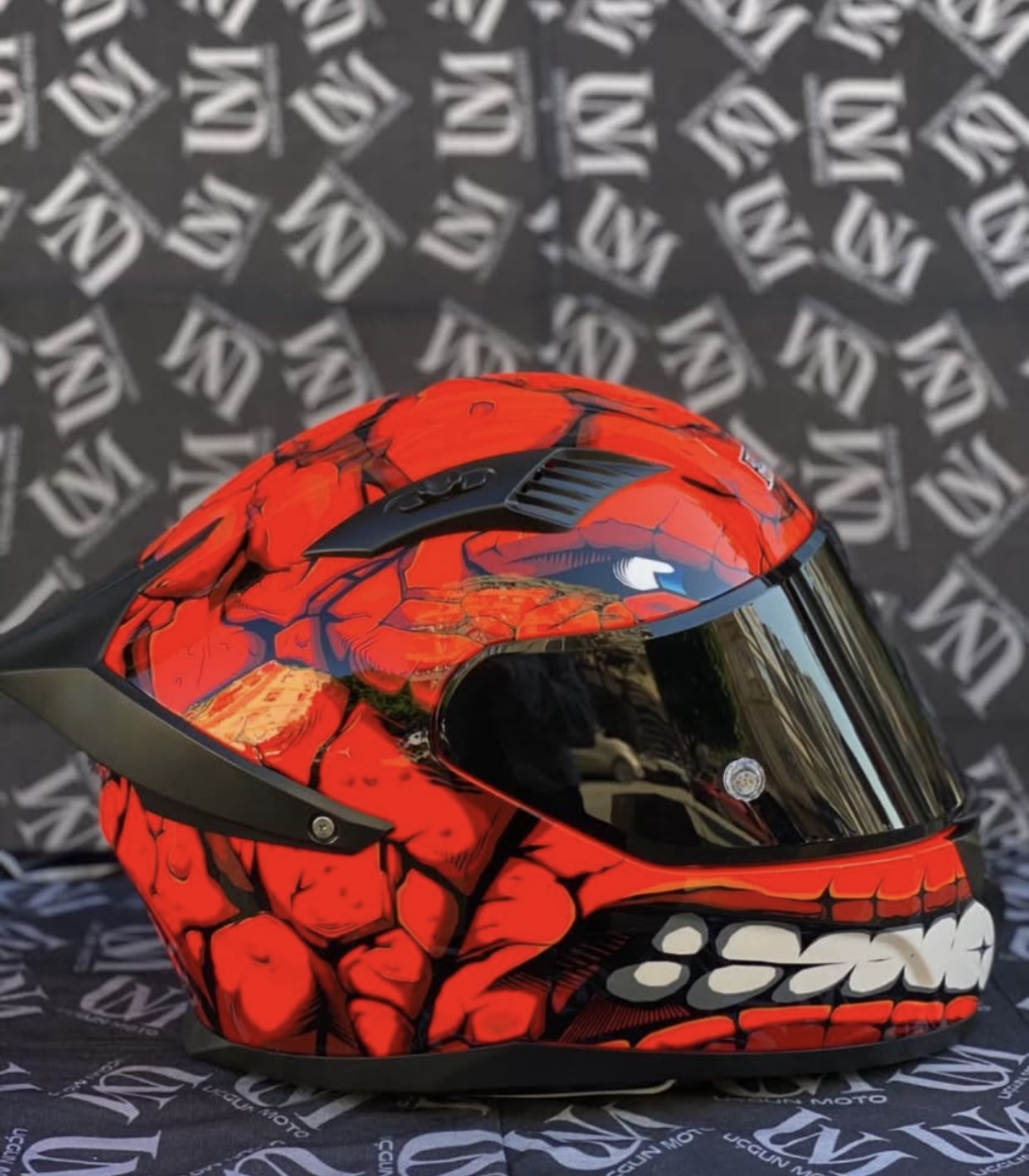 FAZER G&Uuml;NEŞ G&Ouml;ZL&Uuml;KL&Uuml; FULLFACE KASK