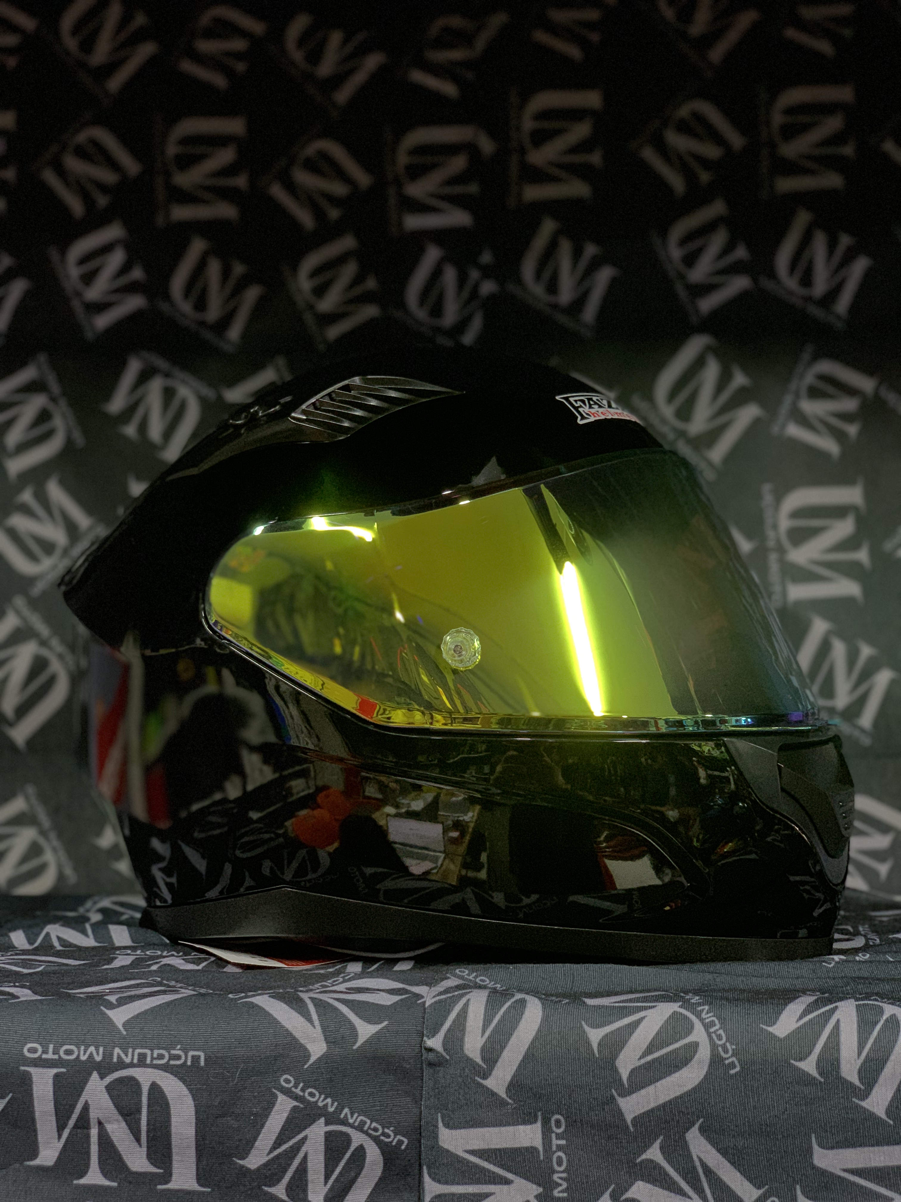 FAZER G&Uuml;NEŞ G&Ouml;ZL&Uuml;KL&Uuml; FULLFACE KASK