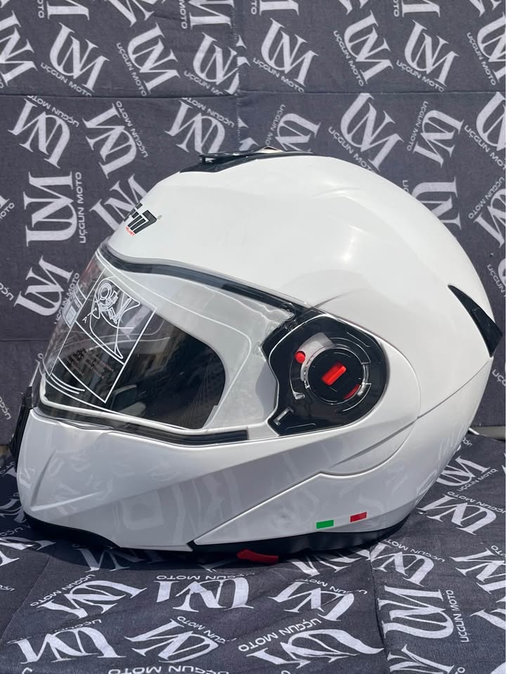 FREE-M &Ccedil;ENE A&Ccedil;ILIR G&Uuml;NEŞ G&Ouml;ZL&Uuml;KL&Uuml; KASK