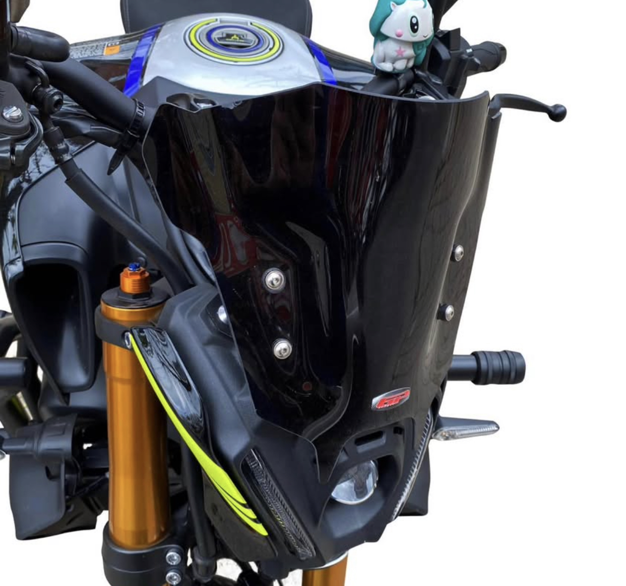 GP Kompozit Yamaha MT-09 2021-2023 Uyumlu &Ouml;n Cam Siyah 30 cm
