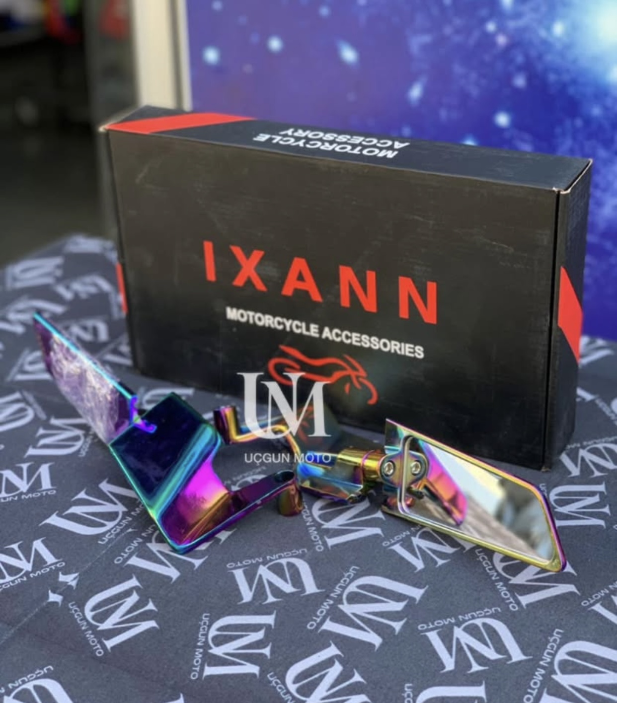 IXANN NAKED HOLOGRAM B&Uuml;Y&Uuml;K KANAT AYNA 