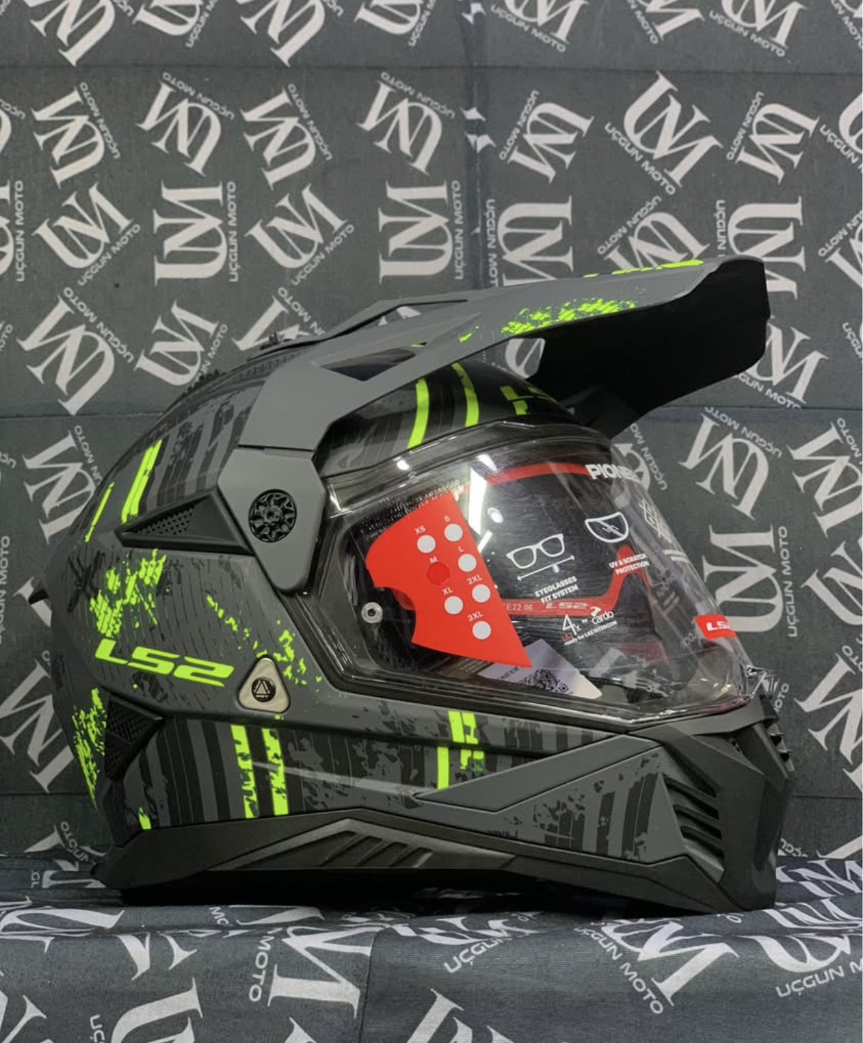 LS2 PIONEER  G&Uuml;NEŞ G&Ouml;ZL&Uuml;KL&Uuml; FULLFACE CROSS KASK 