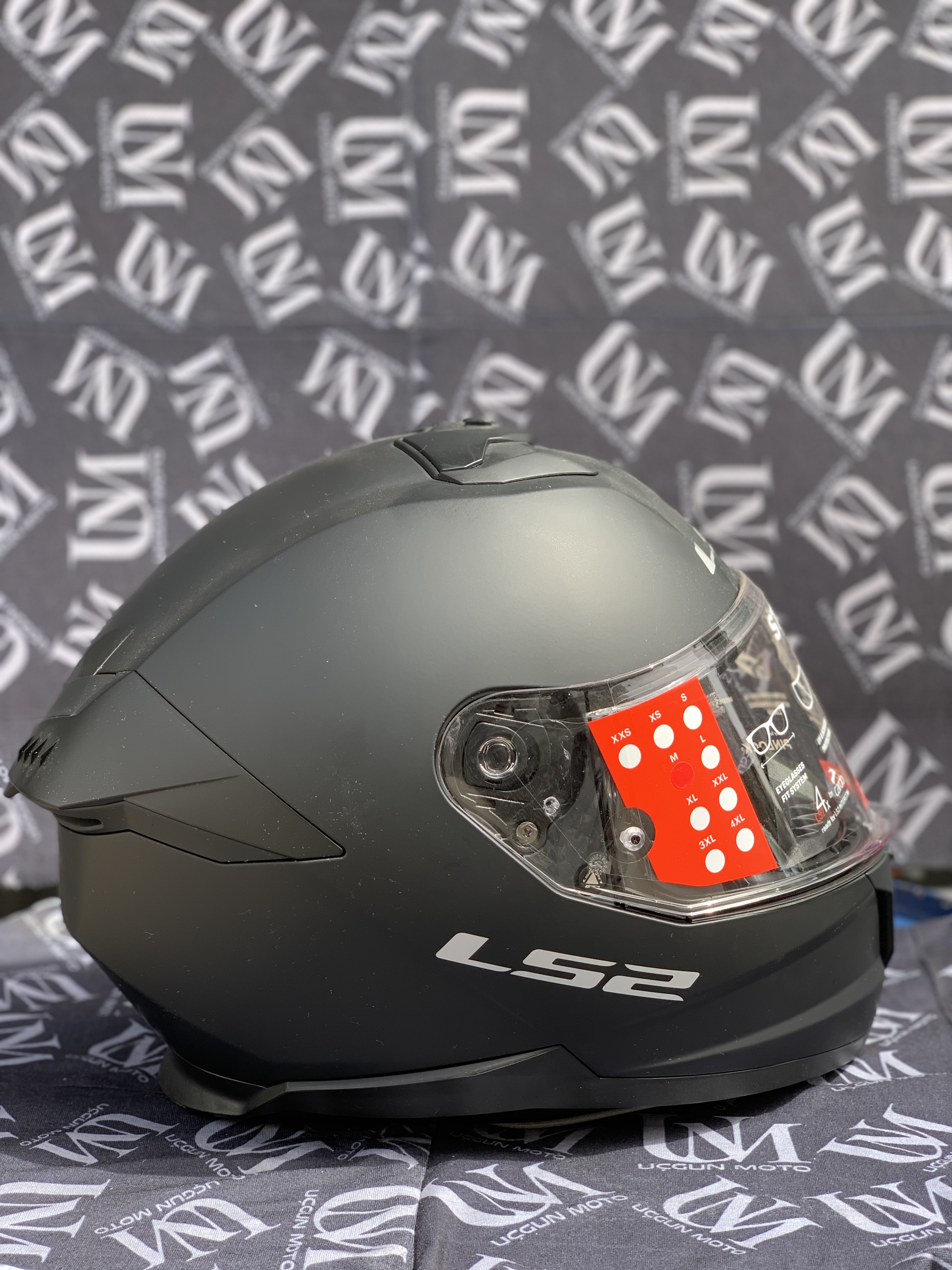 LS2 STREAM G&Uuml;NEŞ G&Ouml;ZL&Uuml;KL&Uuml; FULLFACE KASK 