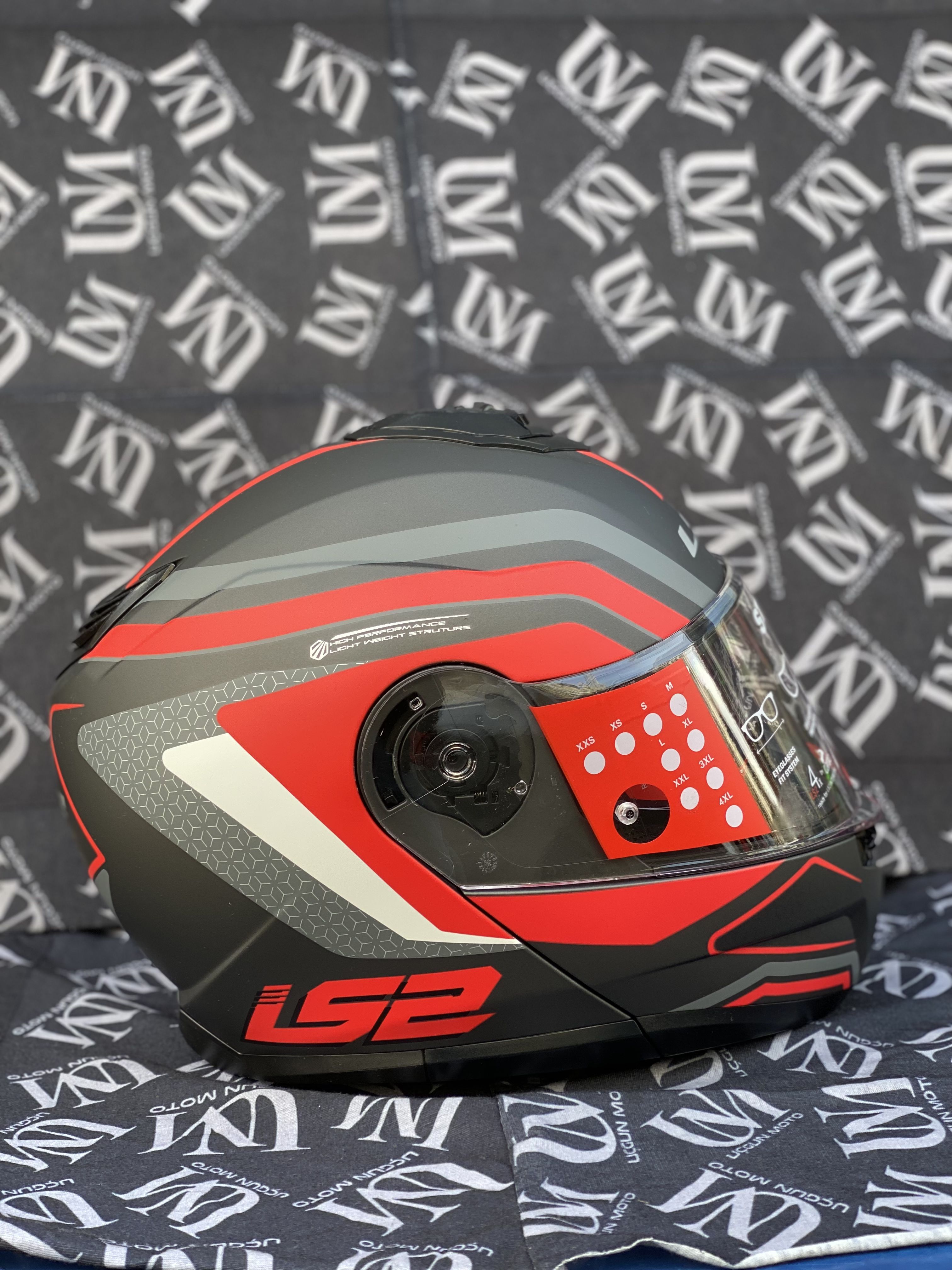 LS2 STROBE G&Uuml;NEŞ G&Ouml;ZL&Uuml;KL&Uuml; &Ccedil;ENE A&Ccedil;ILIR KASK