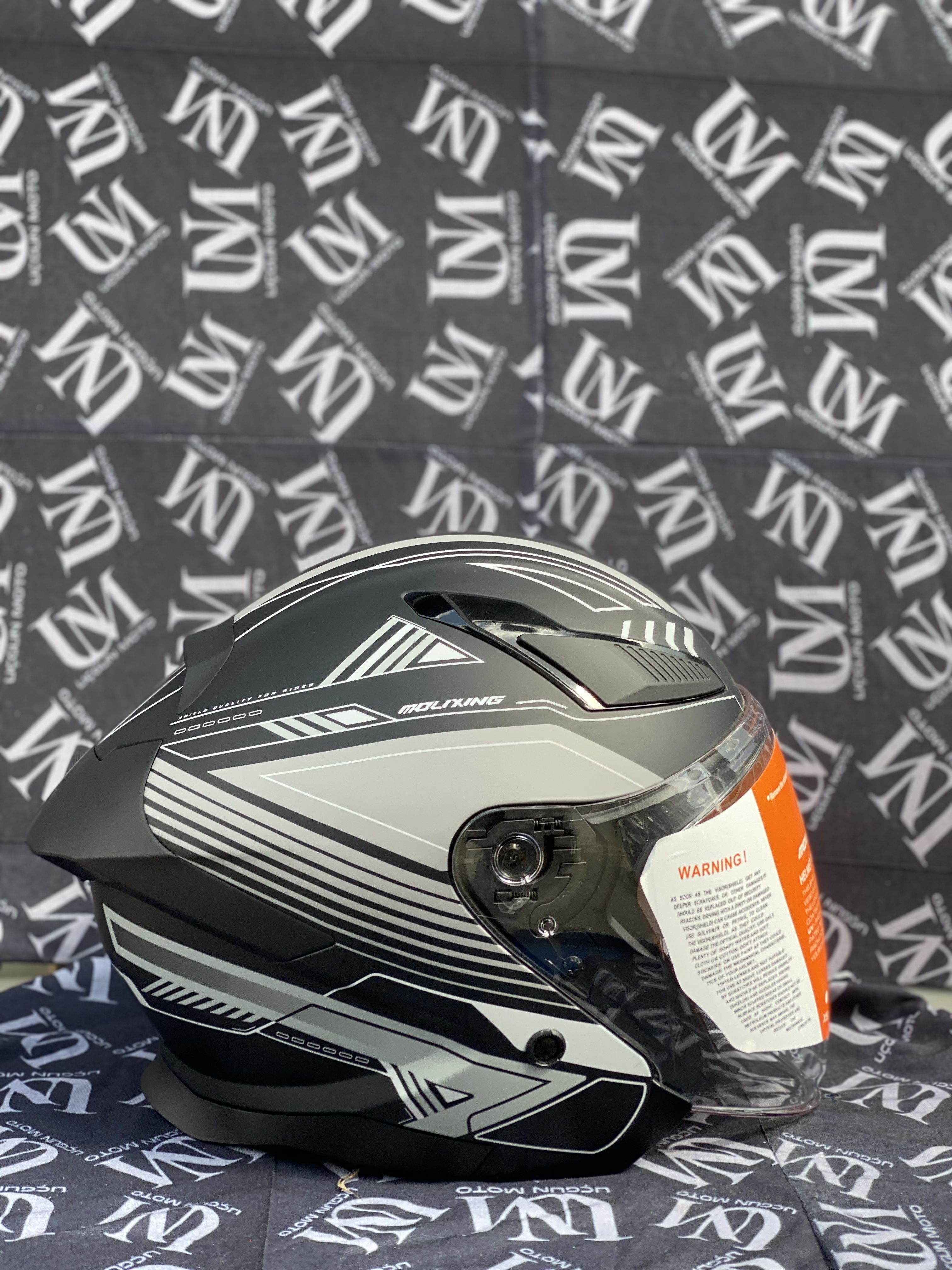 MOLIXING G&Uuml;NEŞ G&Ouml;ZL&Uuml;KL&Uuml; YARIM KASK