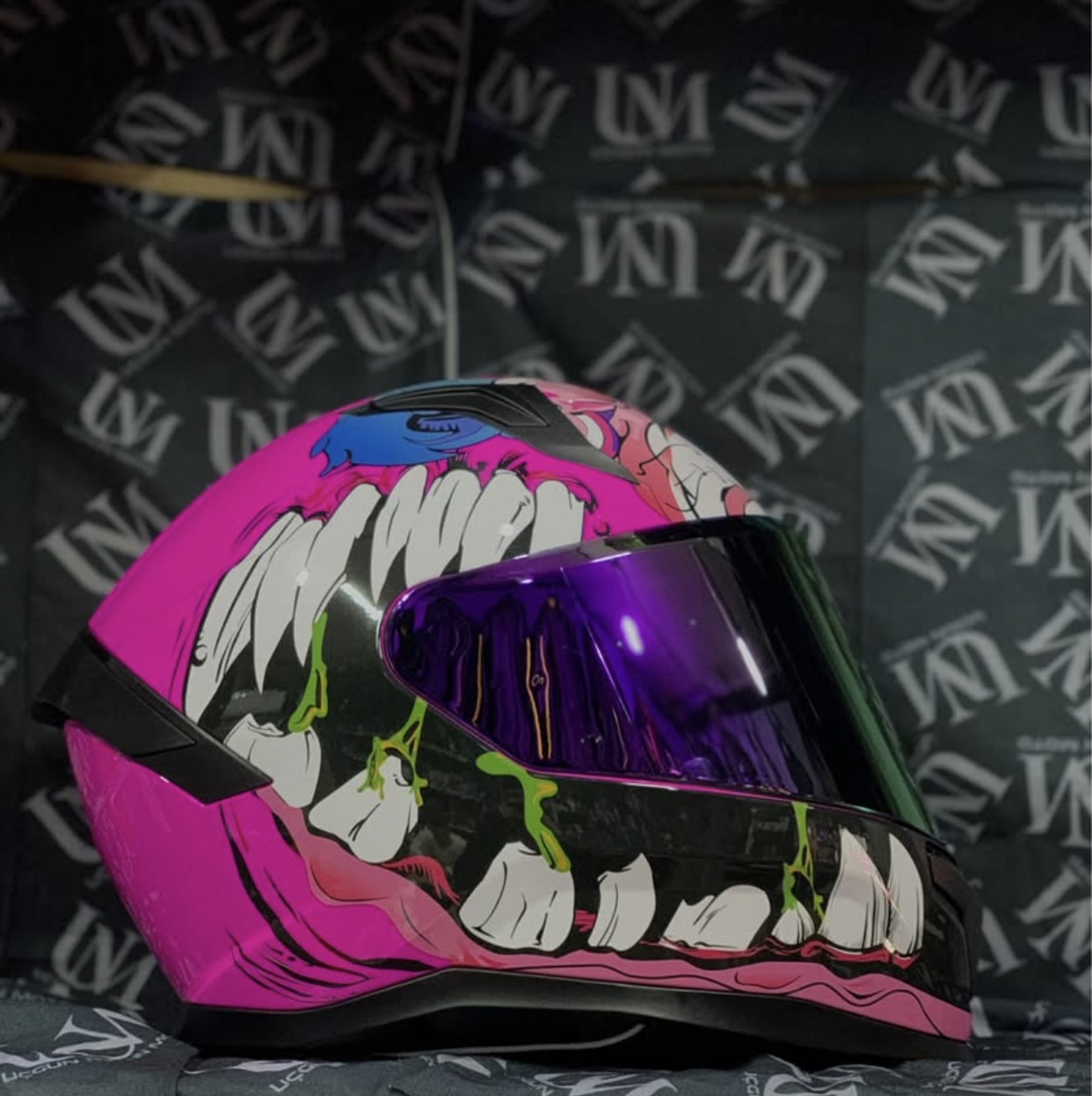 MTS-910 G&Uuml;NEŞ G&Ouml;ZL&Uuml;KL&Uuml; FULLFACE KASK