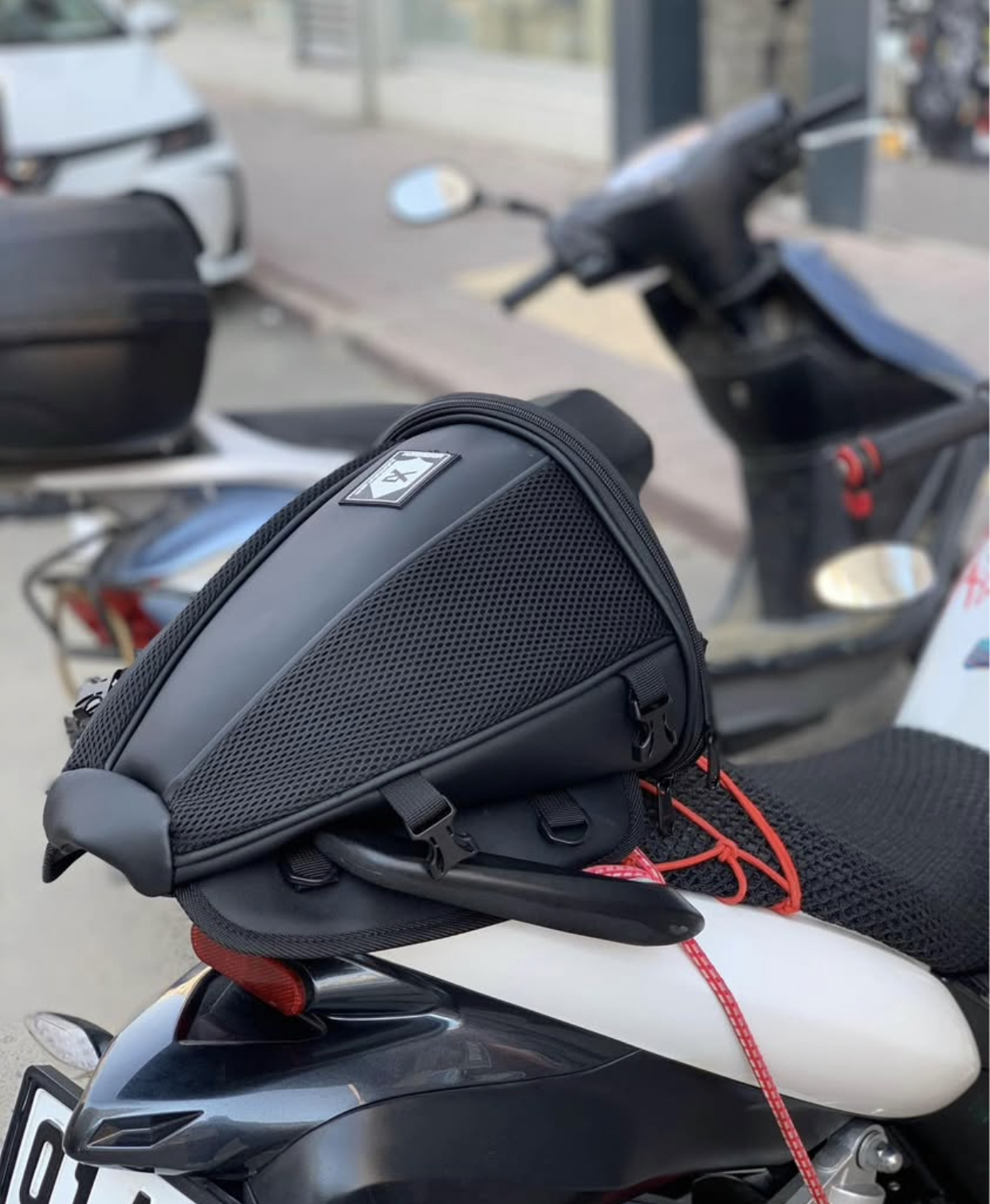 MTS-AK08 ARKA KUYRUK &Ccedil;ANTA