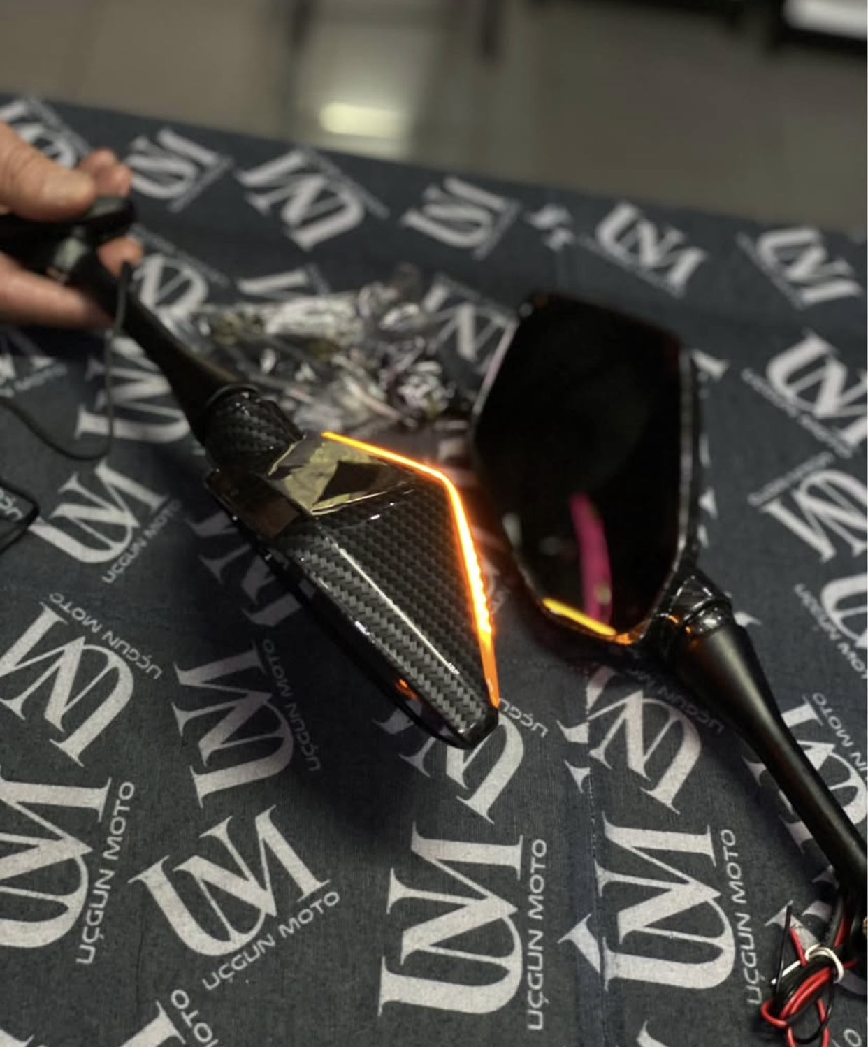 PD- KARBON GRENAJ İNCE LEDLİ MOTOSİKLET AYNASI