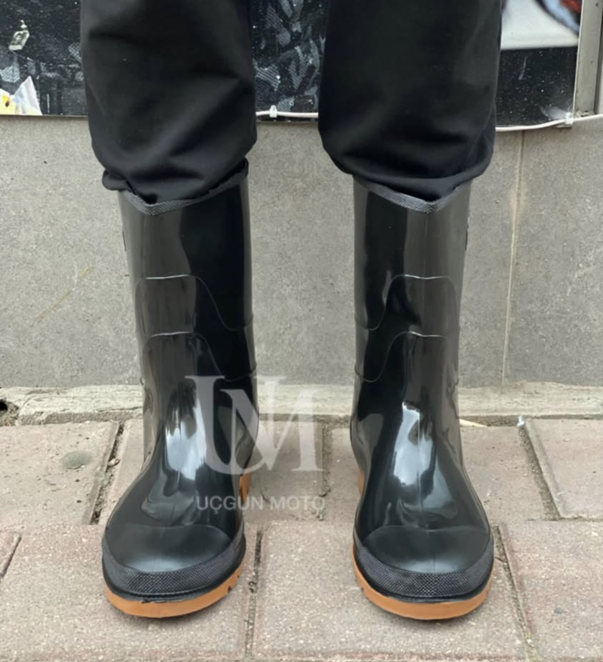 PLASTİK MOTORCU &Ccedil;İZME