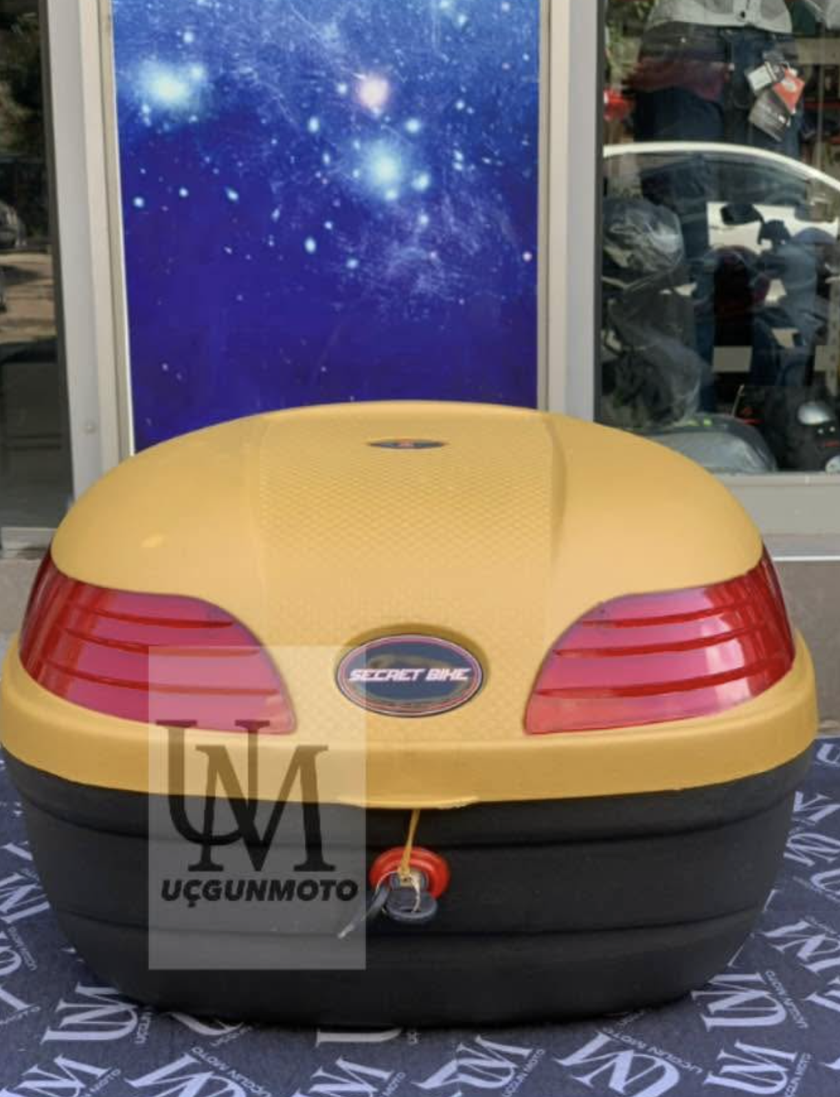 SECRET 32 LİTRE MOTOSİKLET BAGAJ &Ccedil;ANTASı