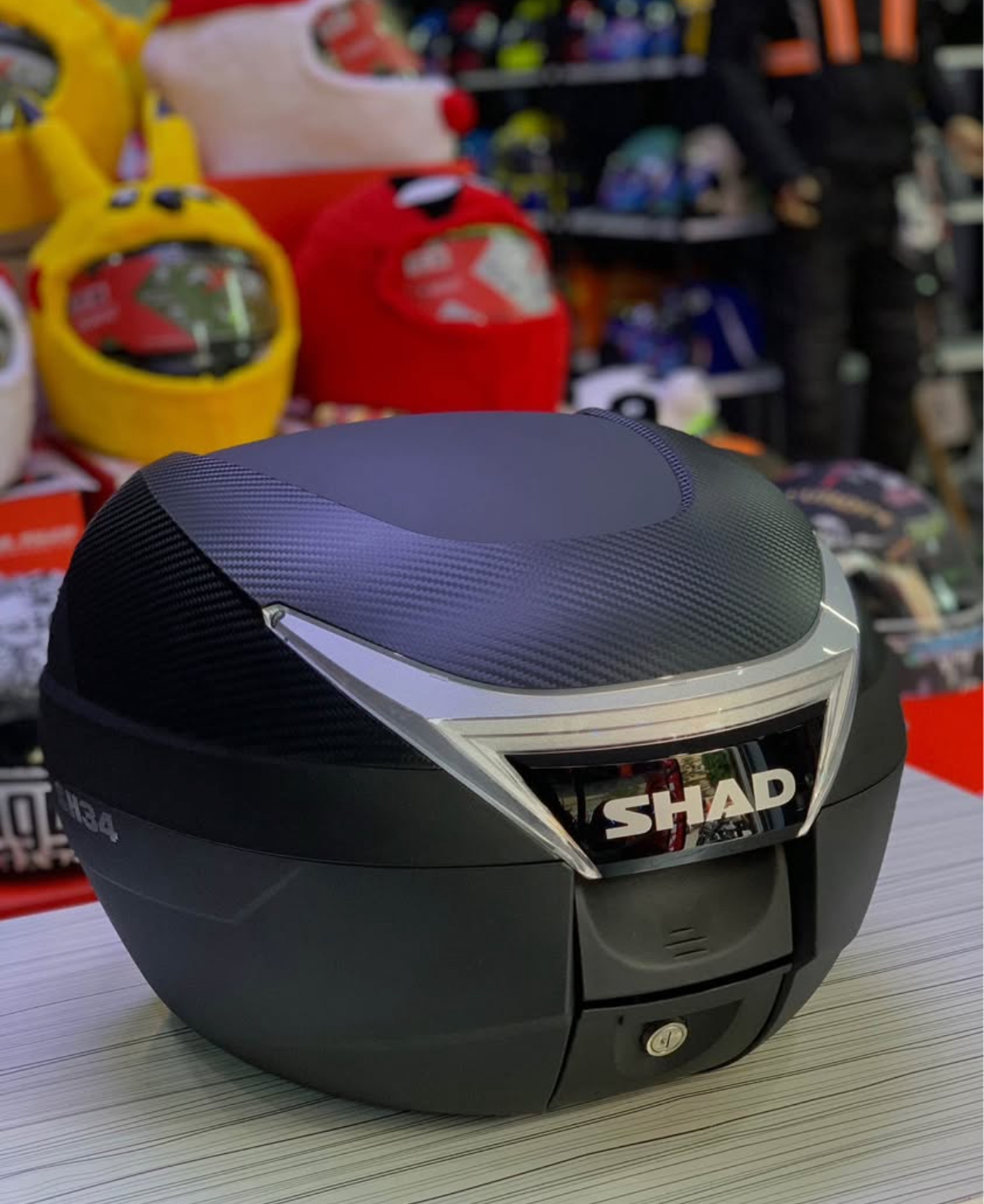 SHAD SH34 MOTOSİKLET ARKA BAGAJ &Ccedil;ANTASI