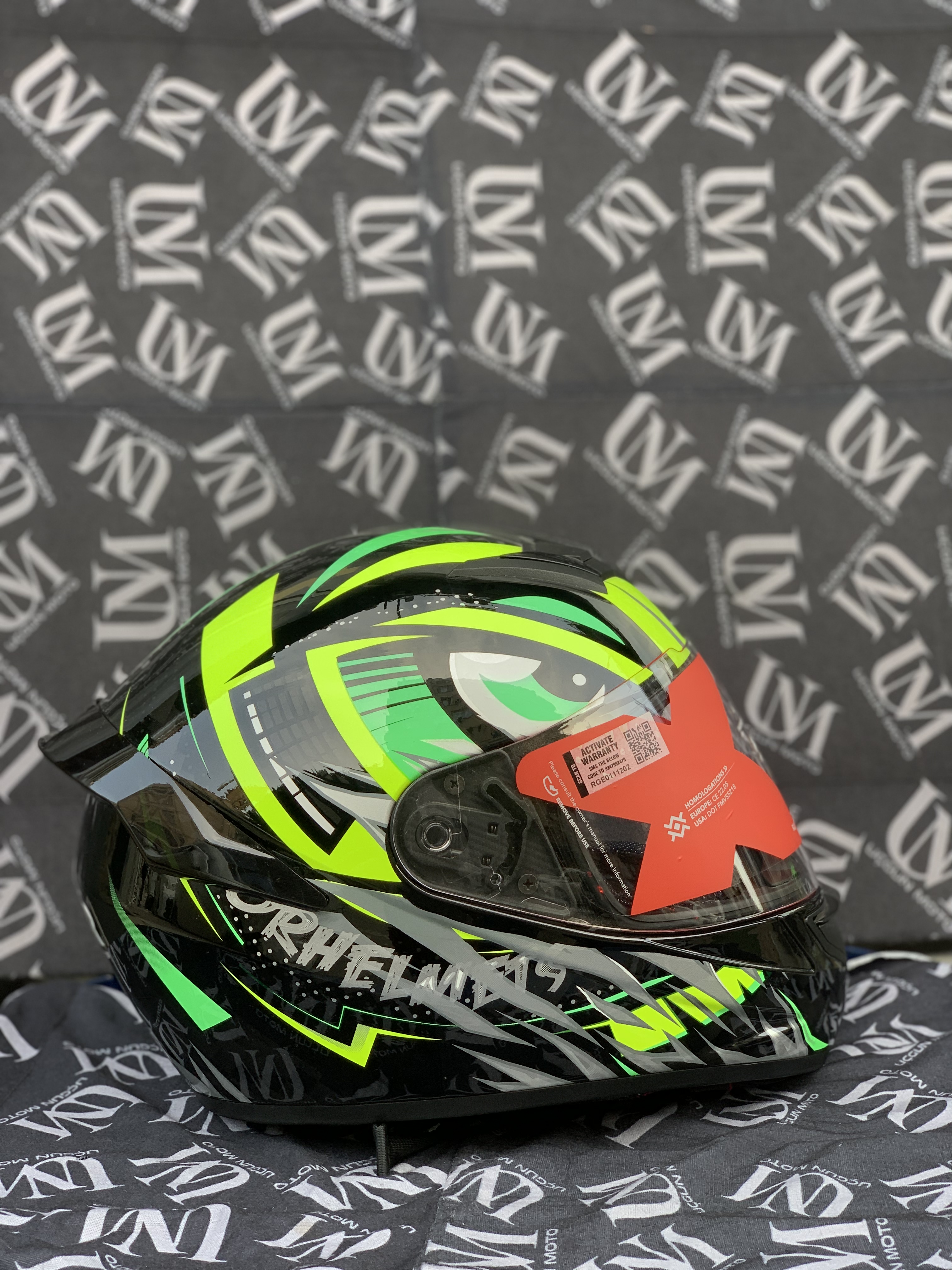 SIFIR AXOR RAGE KAPALI KUTU FULLFACE KASK