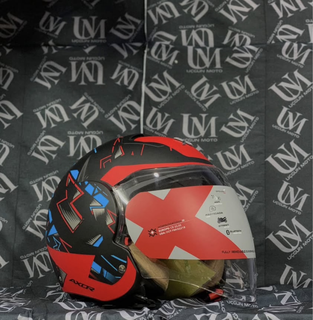 SIFIR KAPALI KUTU AXOR G&Uuml;NEŞ G&Ouml;ZL&Uuml;KL&Uuml; YARIM KASK