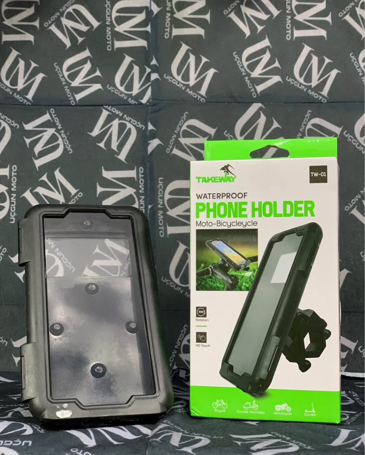 TAKEWAY AYNA BALANTILI SU GE&Ccedil;İRMEZ TELEFON TUTUCU 