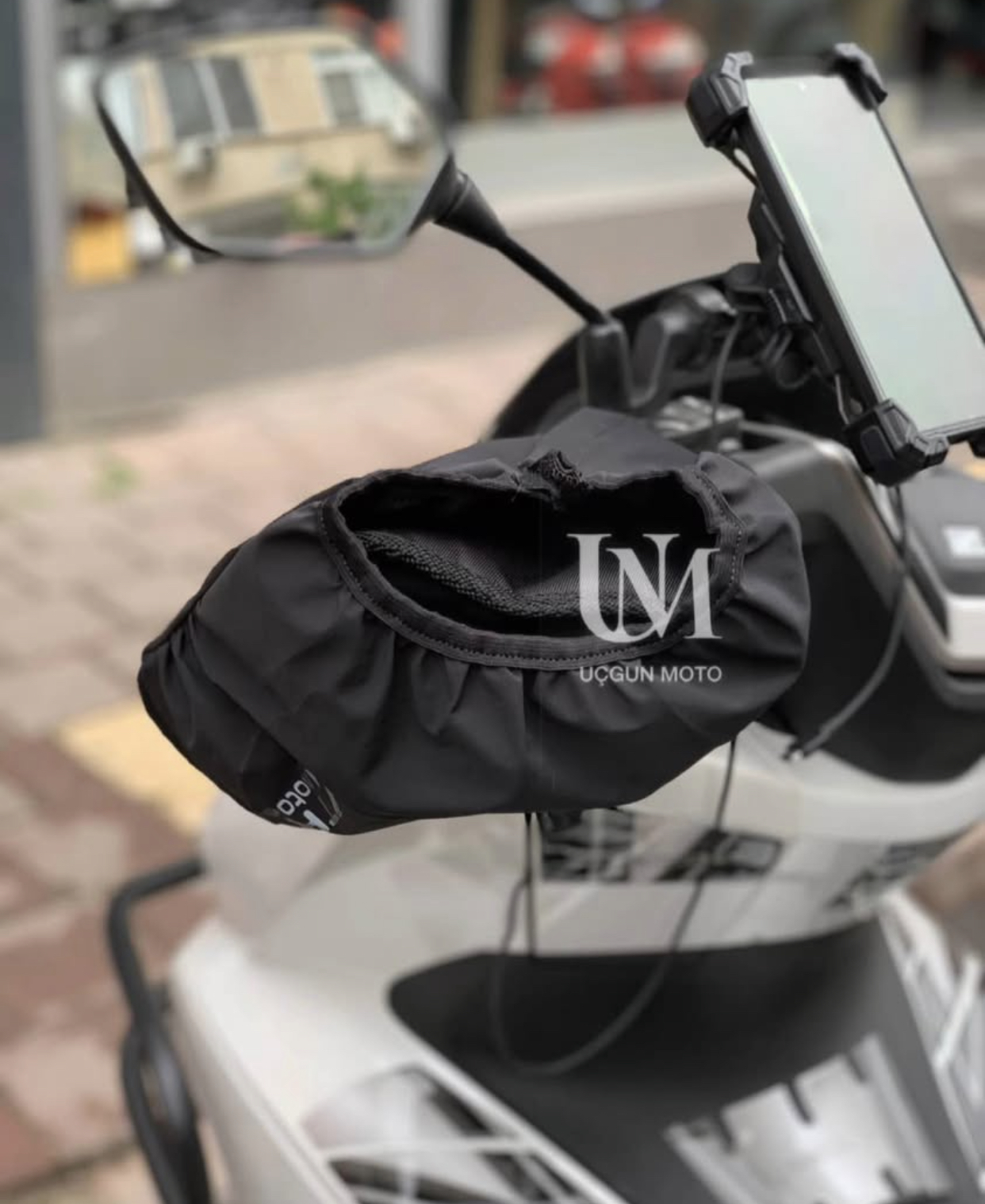 TRZ MOTO ELCİK YAĞMURLUĞU