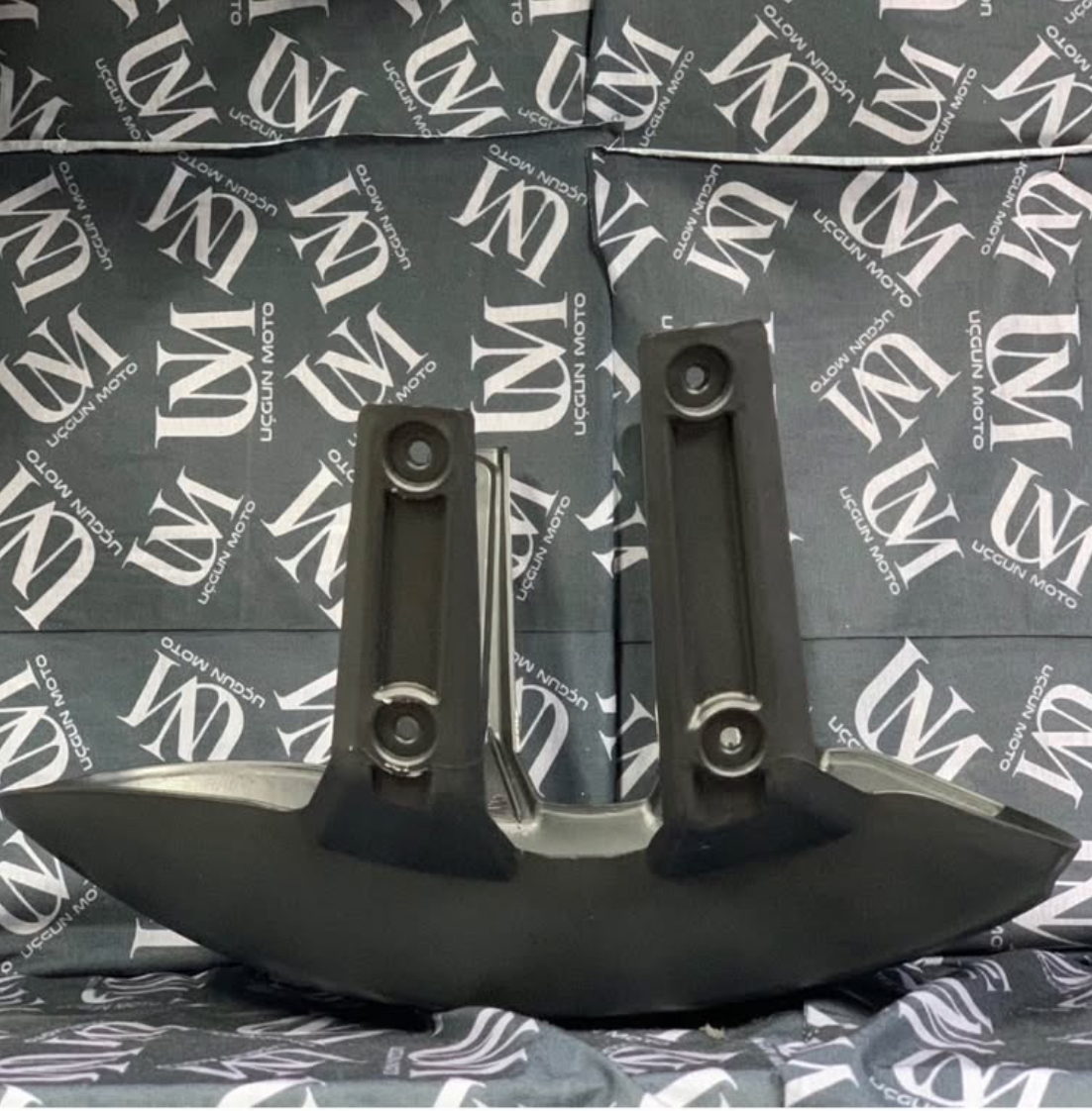 UNİVERSAL MOTOSİKLET &Ccedil;AMURLUK SIYIRICI 