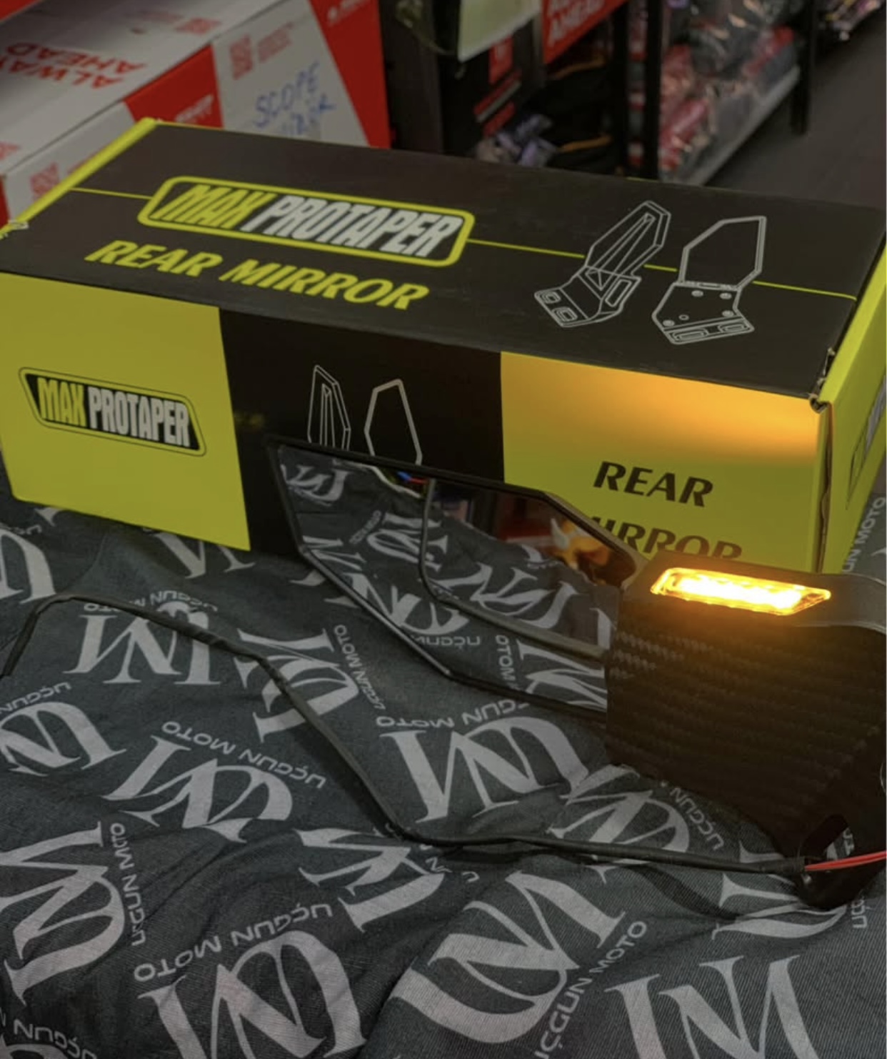 UNİVERSAL SİNYALİ  GRENAJ H2 KANAT AYNA 