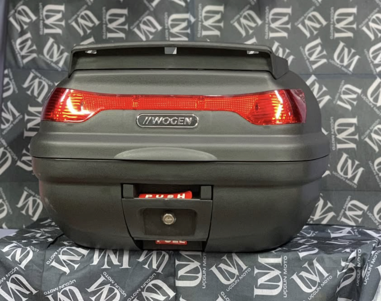 WOGEN 41 LİTRE MOTOSİKLET BAGAJ &Ccedil;ANTASI